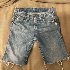 Seven for all mankind cut offs.